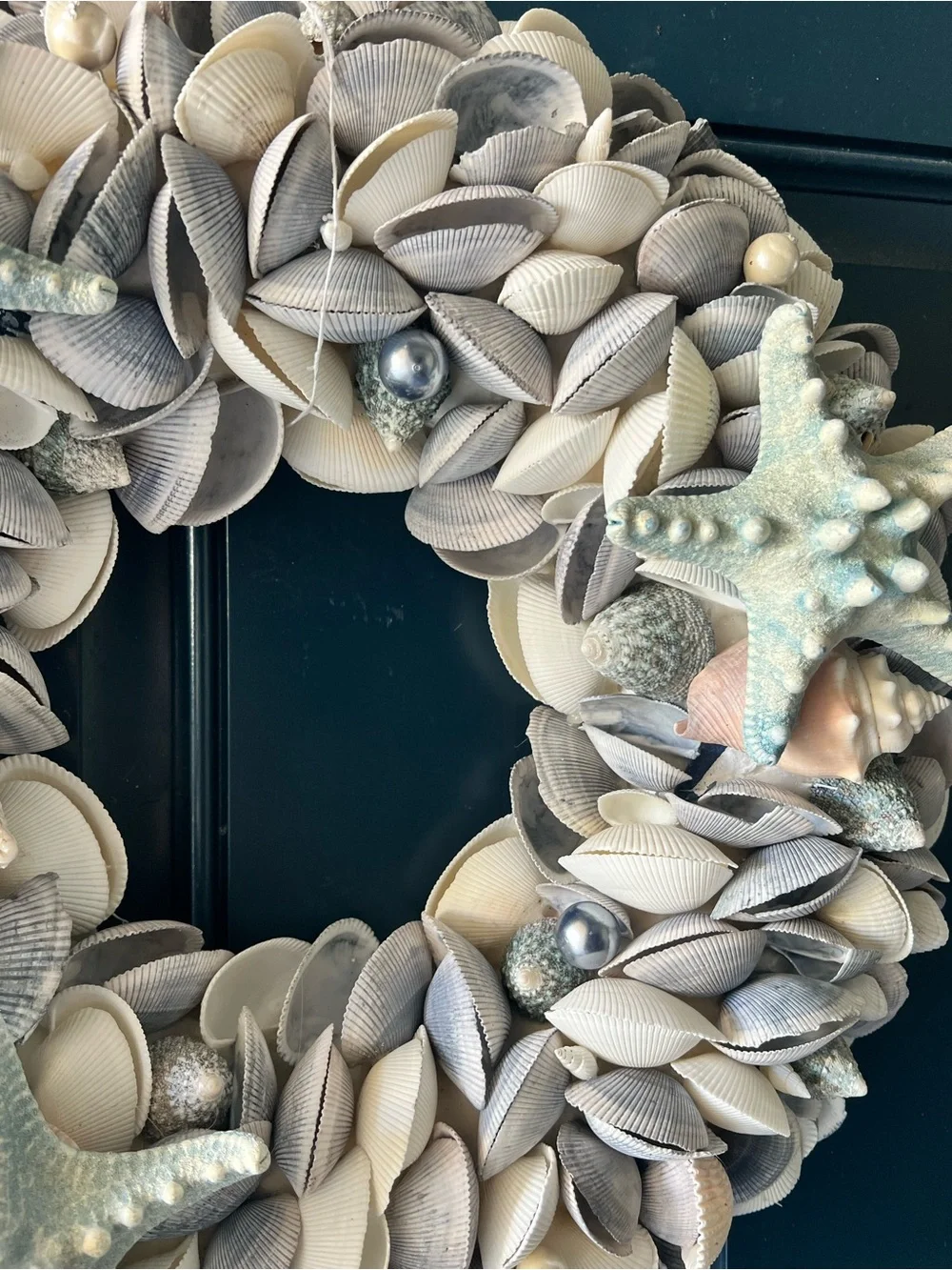 Large Coastal Shell & Starfish Wreath - 18”